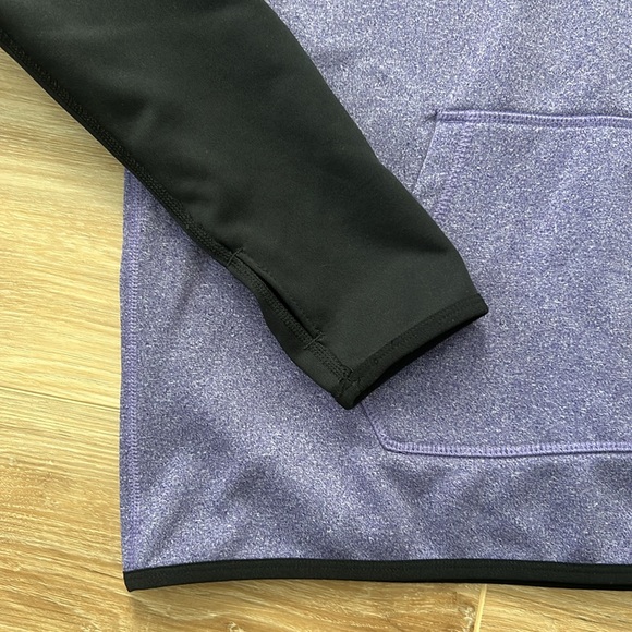 Women’s Nike therma fit hooded sweatshirt - Picture 3 of 10